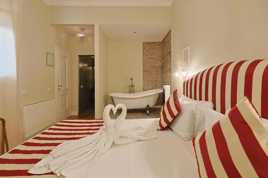 Guest house Art House Relais56 Luxury Rooms Piazza Di Spagna Rome