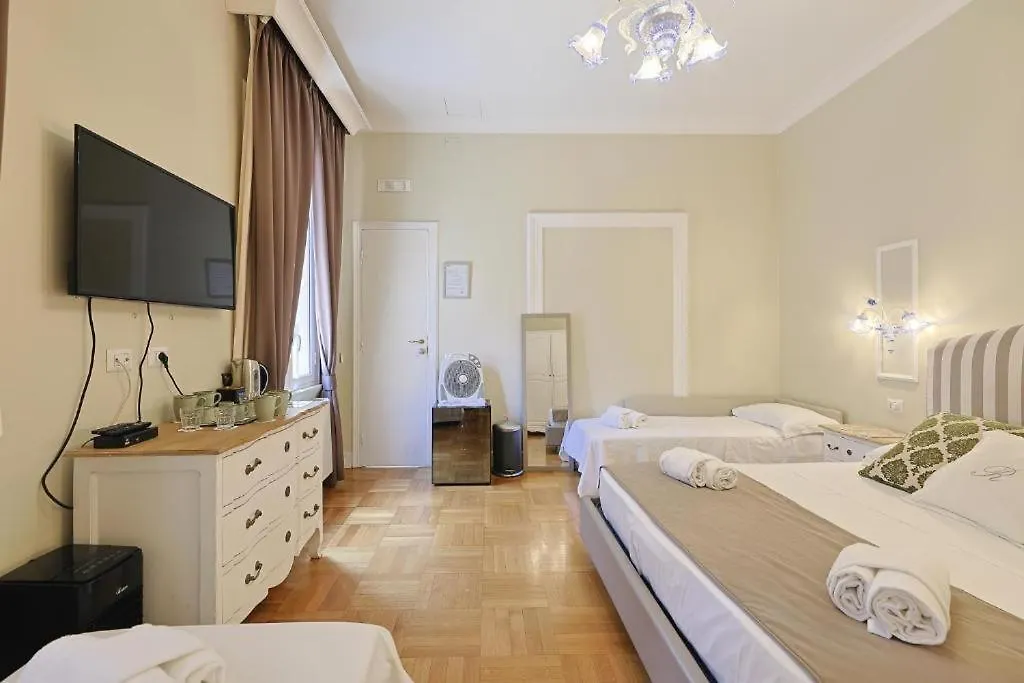 Art House Relais56 Luxury Rooms Piazza Di Spagna Rome Italy