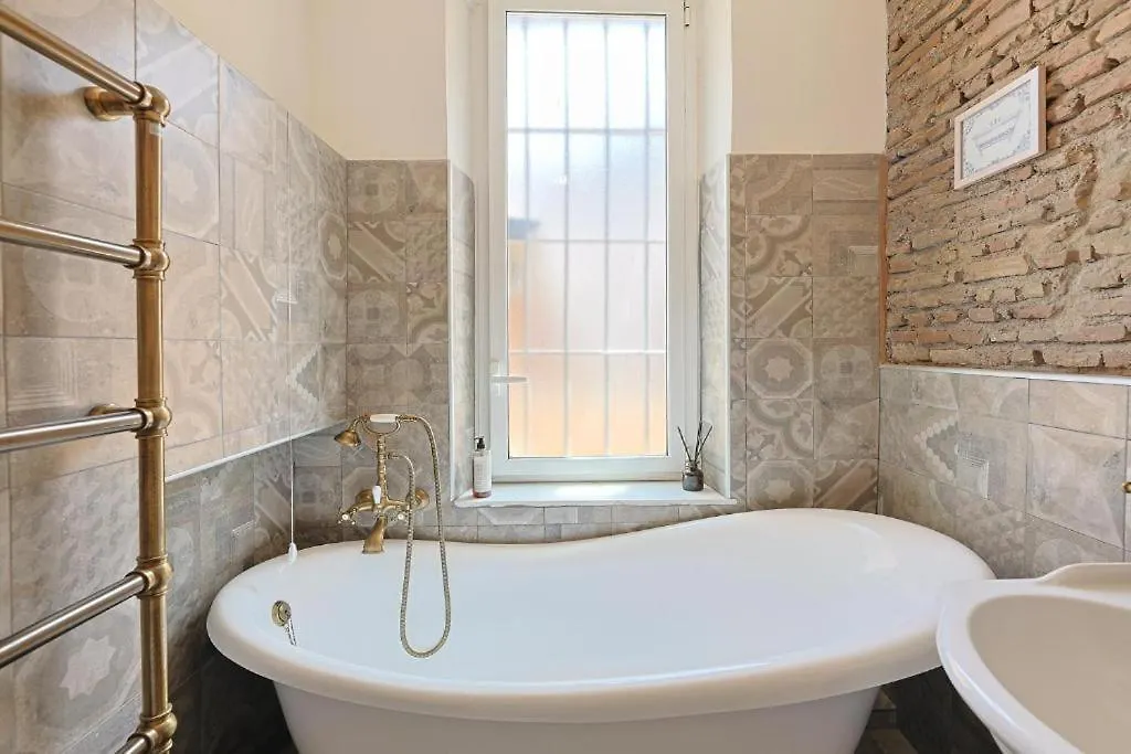 Guest house Art House Relais56 Luxury Rooms Piazza Di Spagna Rome