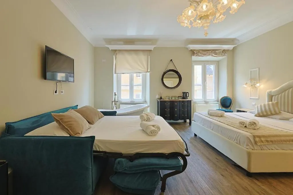 Guest house Art House Relais56 Luxury Rooms Piazza Di Spagna Rome Italy