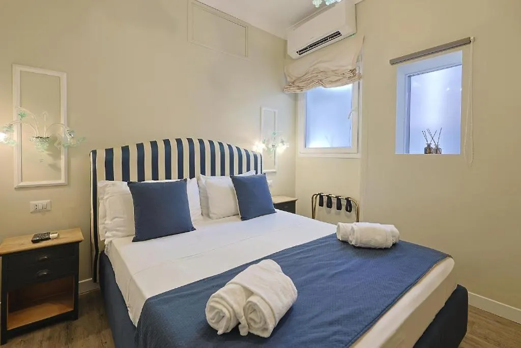 Art House Relais56 Luxury Rooms Piazza Di Spagna Řím