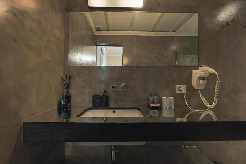 Art House Relais56 Luxury Rooms Piazza Di Spagna 로마 게스트하우스